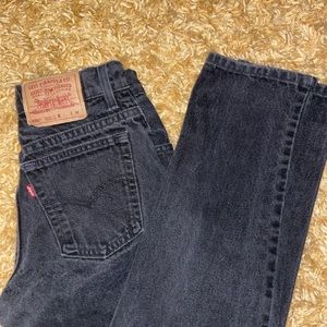 dark wash levj jeans SIZE 7